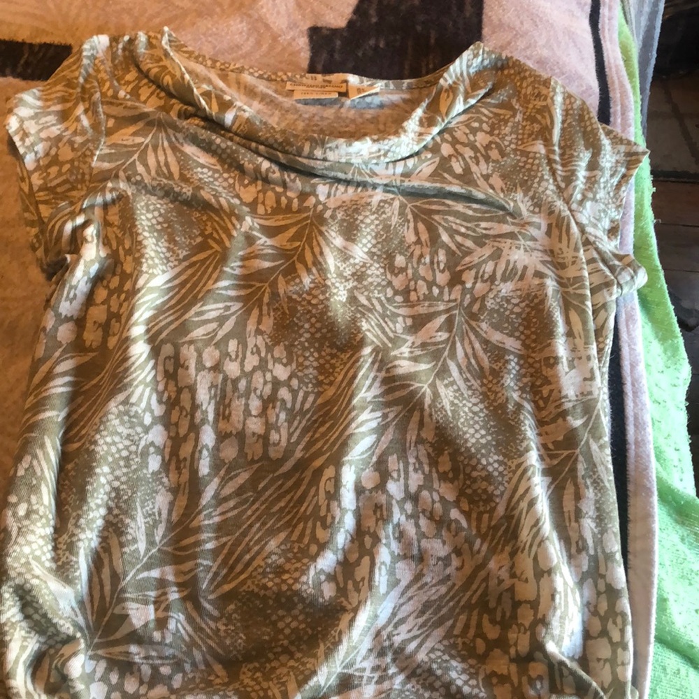 Linen sheet sleeve blouse
